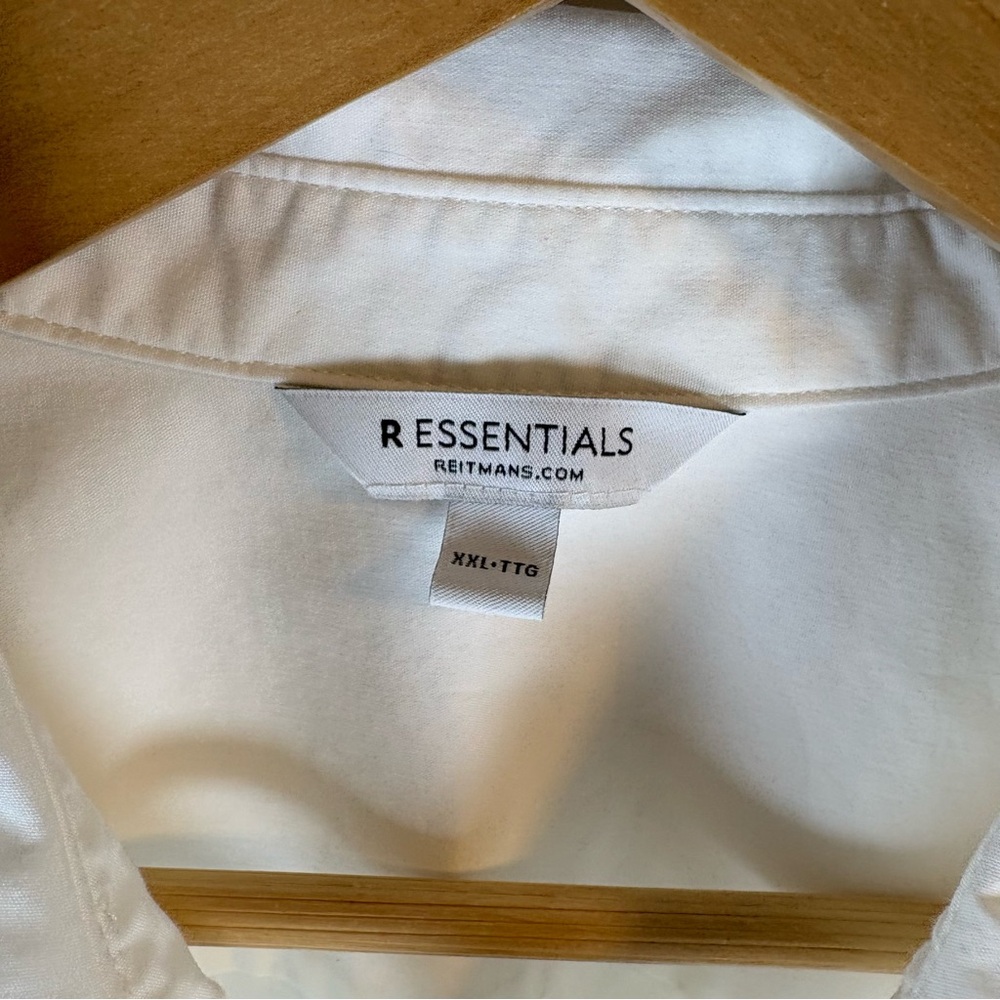 Reitmans Women’s White Button-Down Blouse R Essentials Stretch, Size XXL - Picture 3 of 5